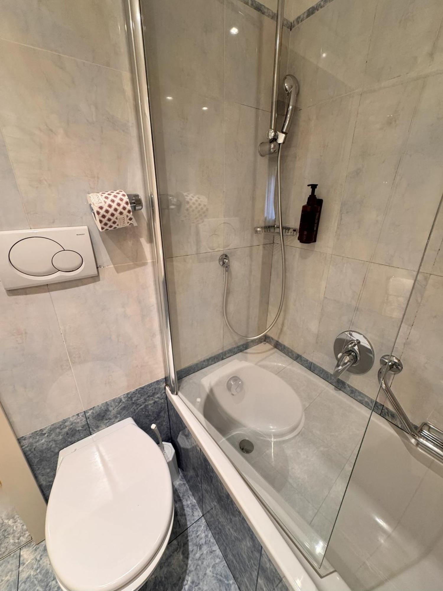 Standard Triple Room,1698884568:JPEG
